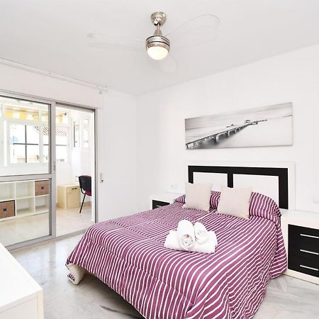 Apartamento De La Croix Apartment Fuengirola Ngoại thất bức ảnh