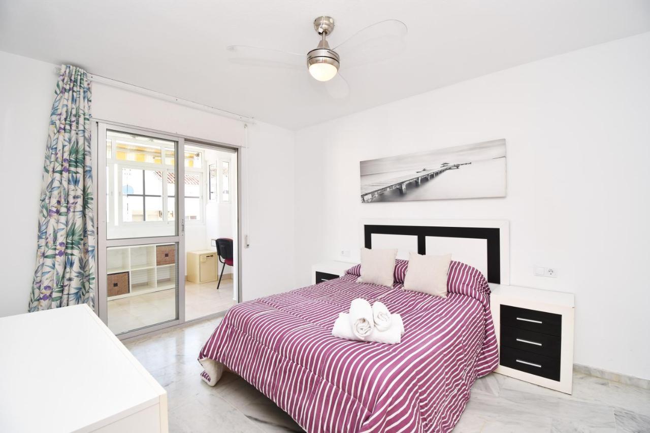 Apartamento De La Croix Apartment Fuengirola Ngoại thất bức ảnh